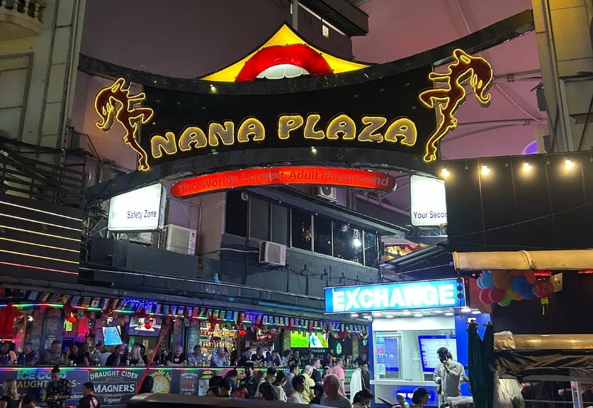 Nana Plaza, Bangkok